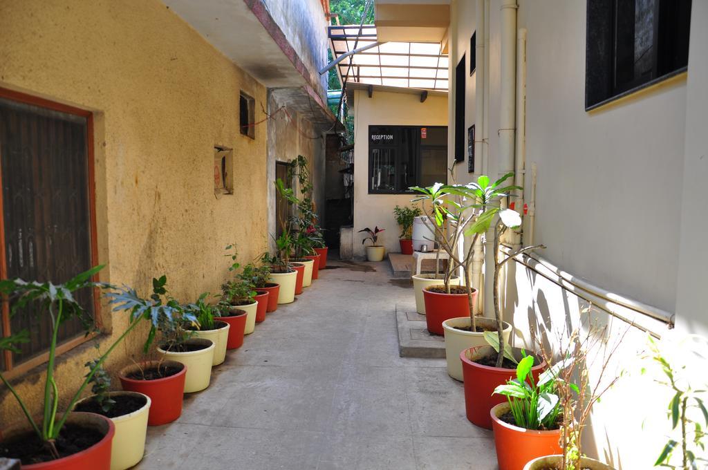 Hotel Oasis Mount Abu Ngoại thất bức ảnh
